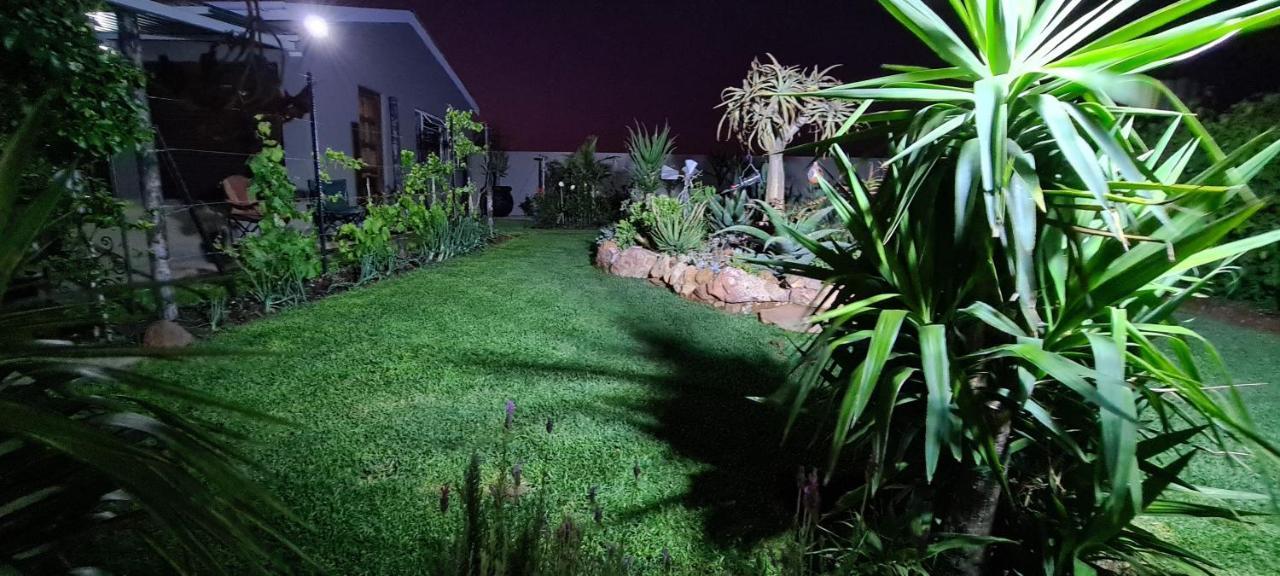 Mountain View Guesthouse Vanrhynsdorp Eksteriør billede